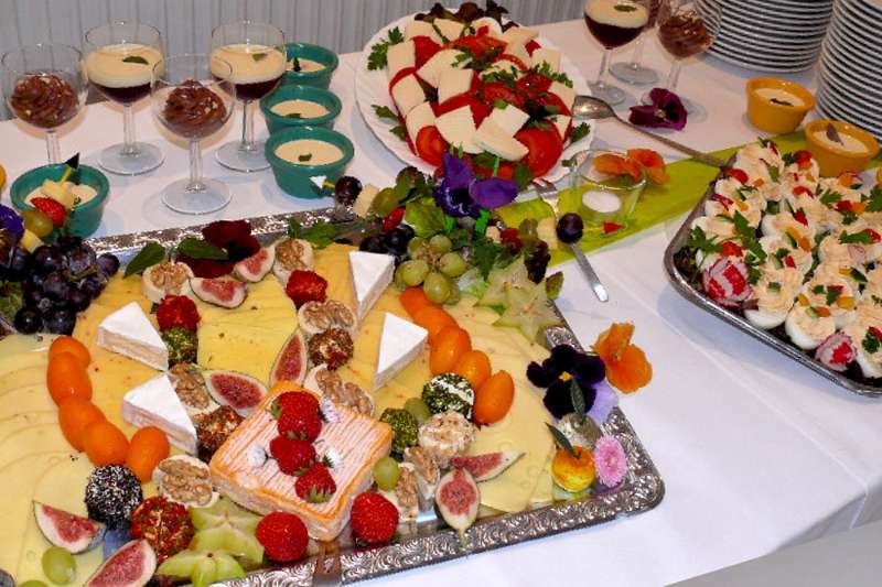Buffet – Ansicht 1 Buffetangebot im Haus St. Otto Zinnowitz